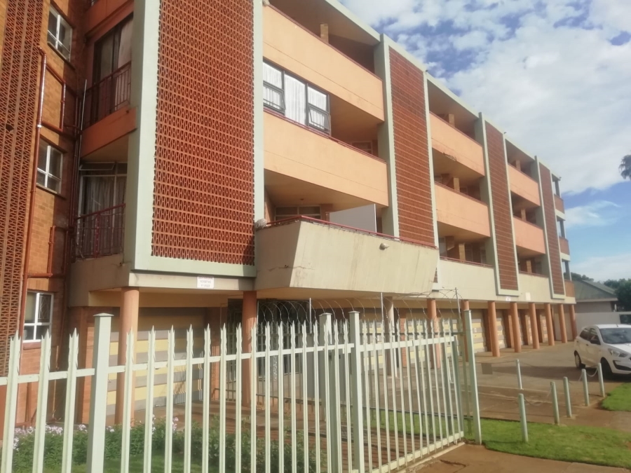 2 Bedroom Property for Sale in Potchefstroom North West